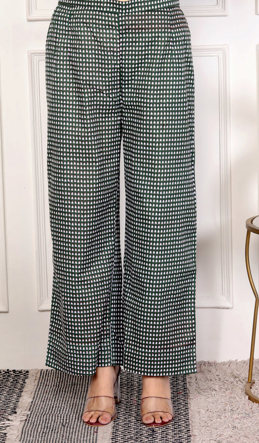 Stylish Green Geometric Pattern Pants