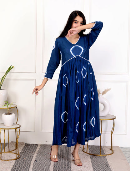 Indigo Tie-Dye Cotton Dress – Elegant and Comfortable Long Flared Dress