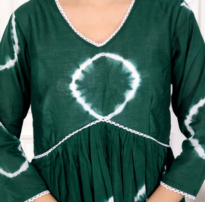 Green Tie-Dye Cotton Outfit with Lace Detailing – Flared Dress